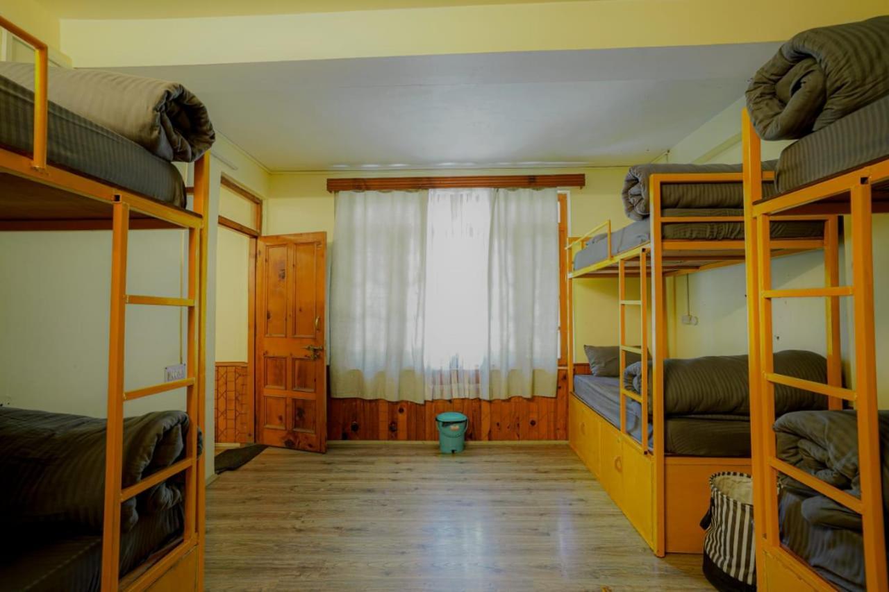 Mars Monkey Hostel & Cafe Manali  Exterior photo