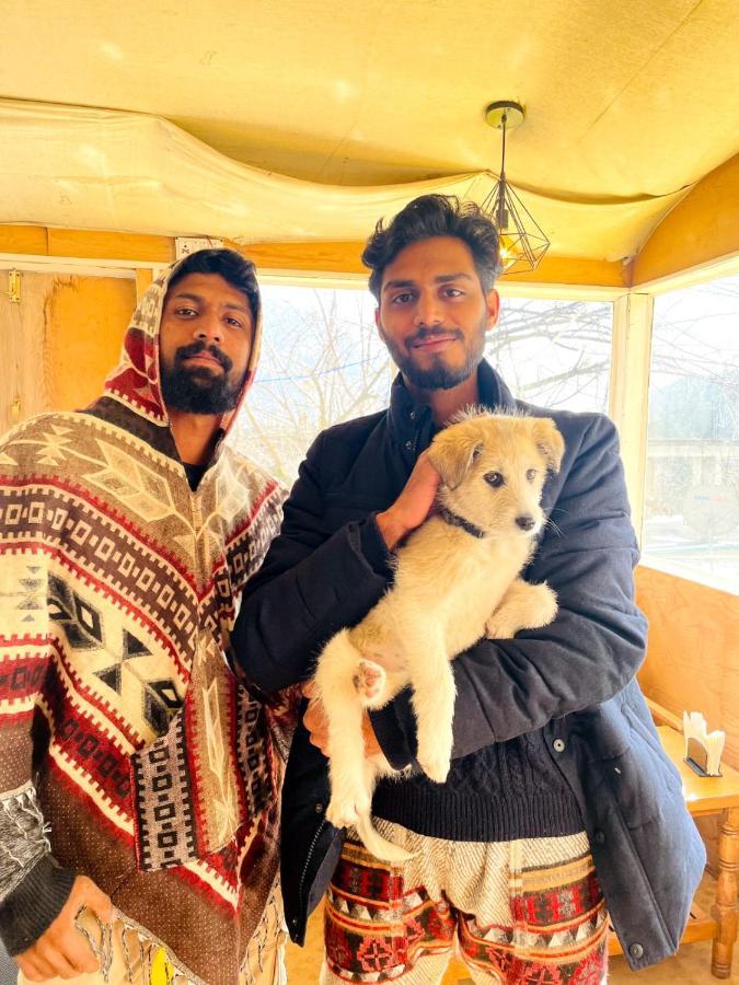 Mars Monkey Hostel & Cafe Manali  Exterior photo
